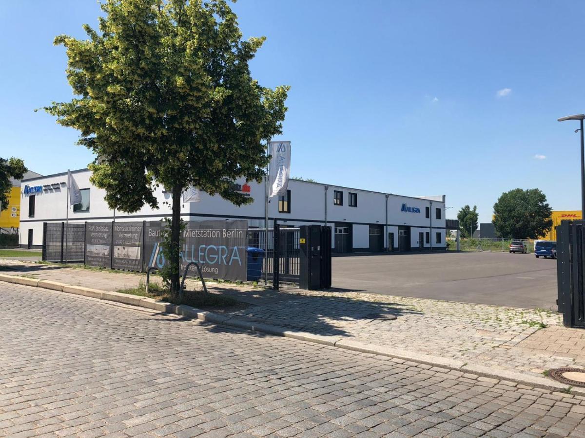 Monteurzimmer Berlin Pankow Mit Dachterrasse - Nur 10 Min. Von Der A10 - 3 Zimmer/ 7 Betten Exterior foto